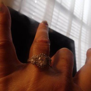 SOLID STERLING SILVER RING WITH CUBIC ZIRCONIA